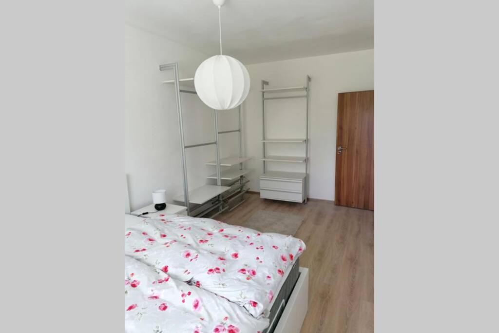 Apartman Blizko Hlavnej Stanice A Centra Mesta Bardejov Eksteriør billede